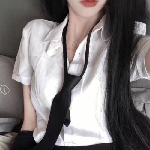 暗网:蝉3301 海报