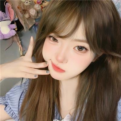 她的日与夜 海报